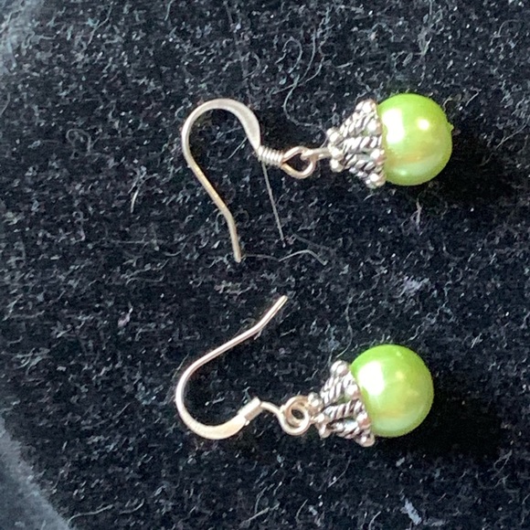 🆕 Handcrafted Earrings - Picture 1 of 1